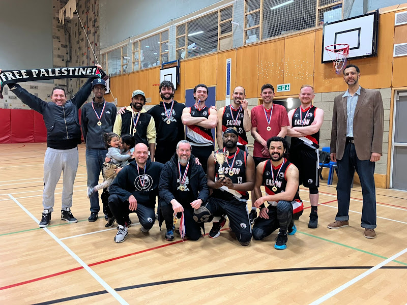 Easton Cowfolk basketball team